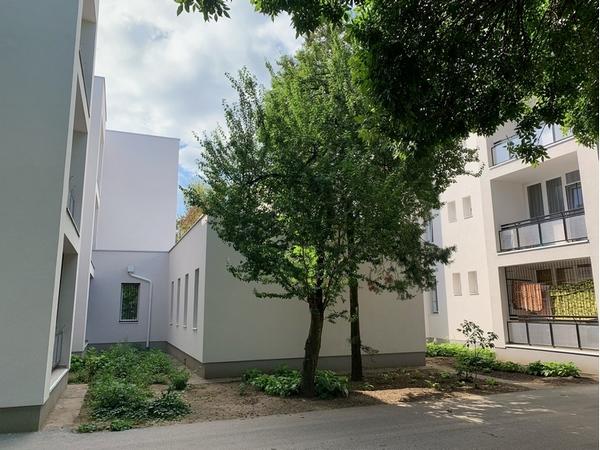 HOMLOKZATI SZIGETELÉS<br>TETŐ SZIGETELÉS<br>NYÍLÁSZÁRÓ CSERE